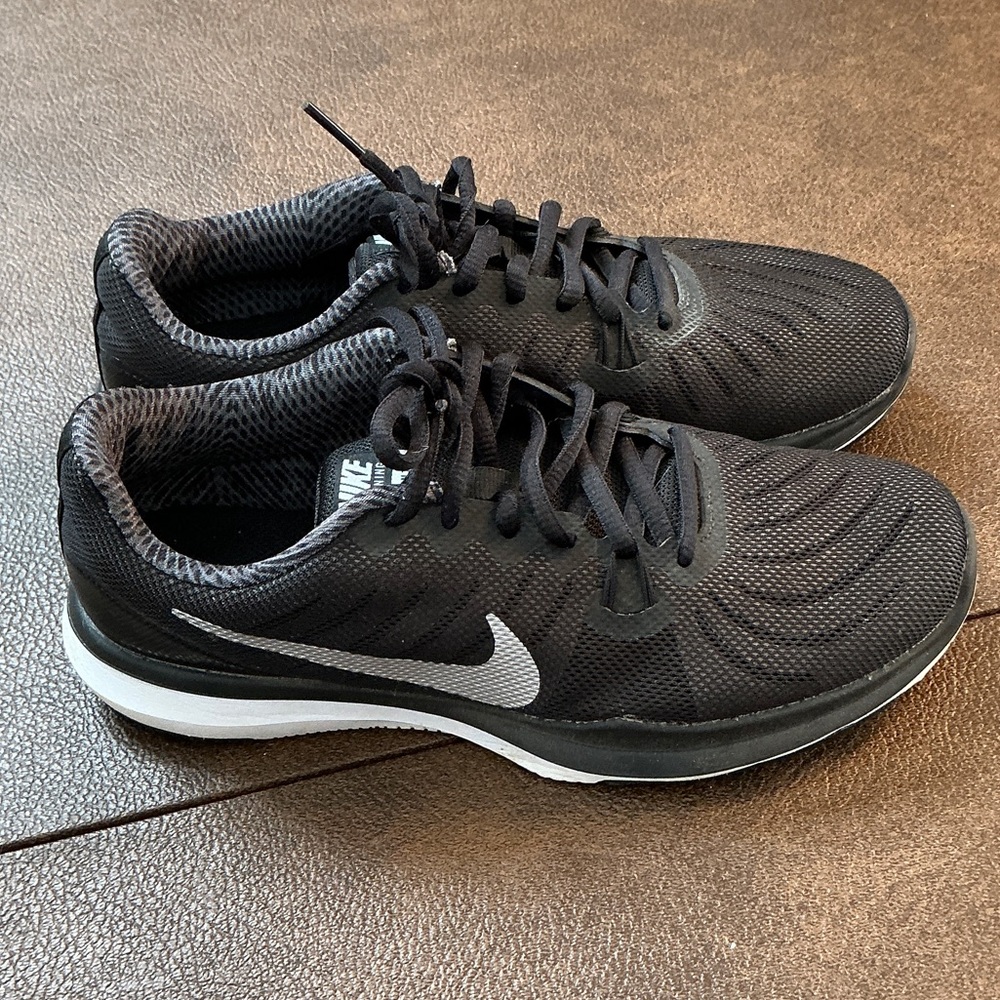 Nike In Season TR7 Training Shoes Size 6 EUC
